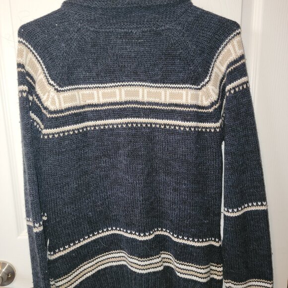 Sweater BUNDLE=SAVE - Picture 3 of 3